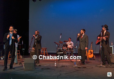 marcus concert1.jpg